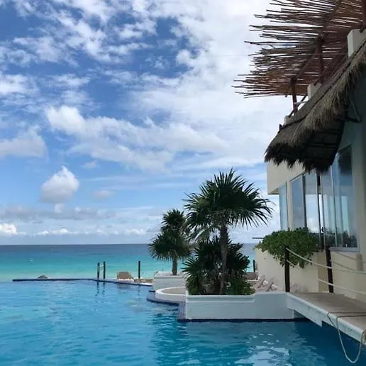 Cancun Plaza Condos Lägenhetshotell