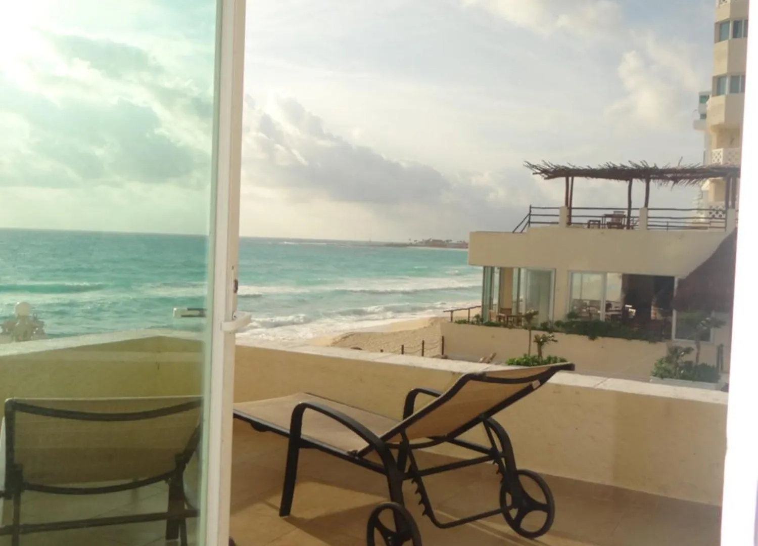 Aparthotel Cancun Plaza Condos